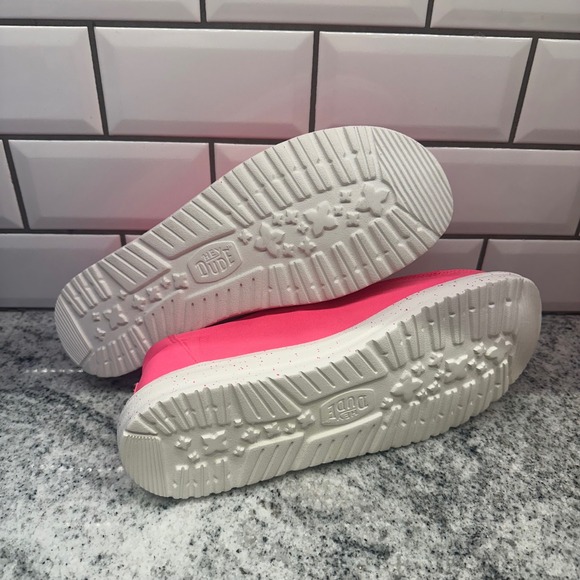 Hey Dude Wendy Stretch Canvas Neon Pink Slip On Shoes Women's W11 - Picture 5 of 8